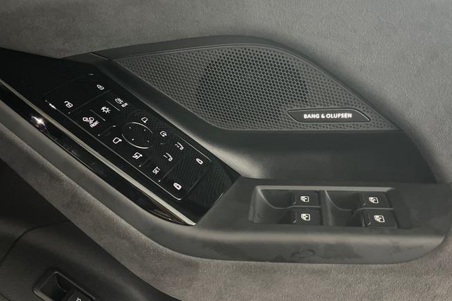 AUDI A6 Photo 25