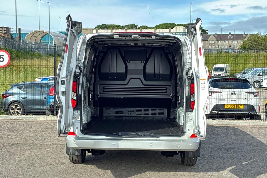 Used Ford TRANSIT CUSTOM SW26GWX 6