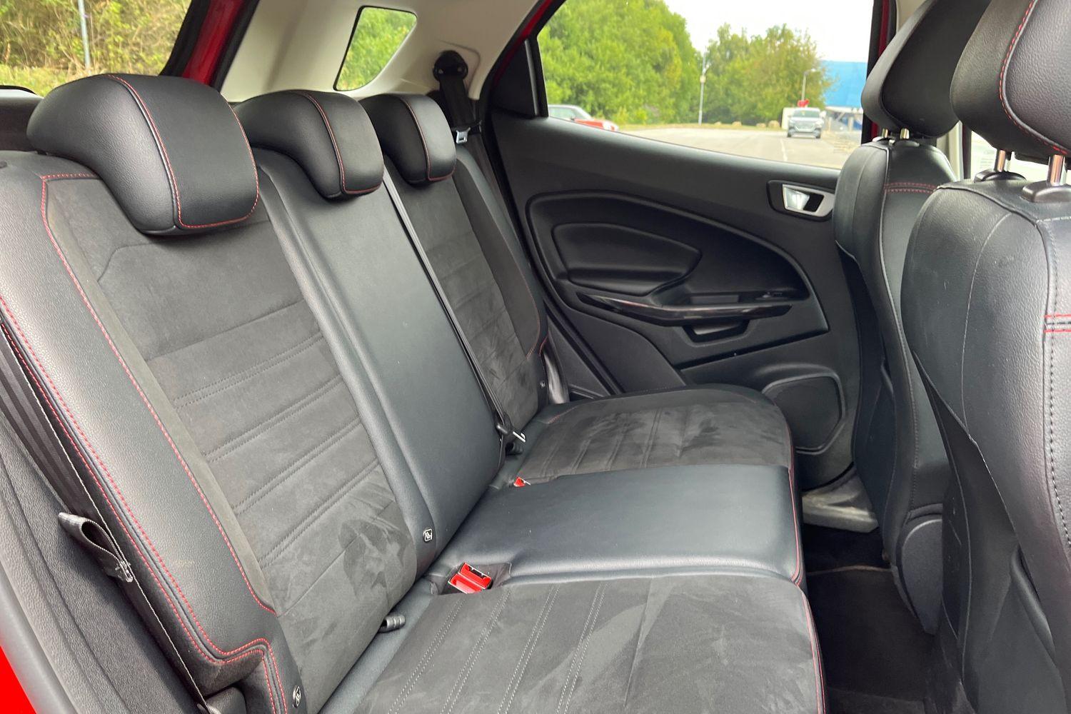 Ford EcoSport Photo 36