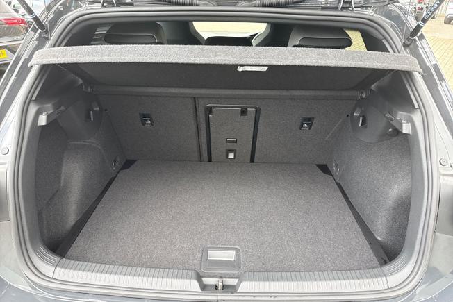 Volkswagen Golf Photo 12