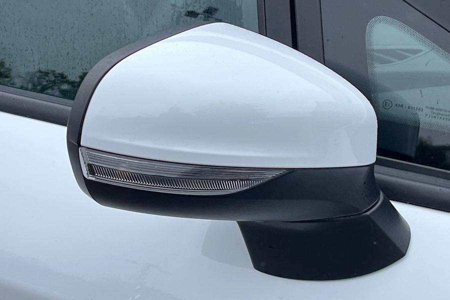 Ford Fiesta Photo autoimg-1e4b82ba4e9aa8771364778b7da6e9390ab07473.jpg