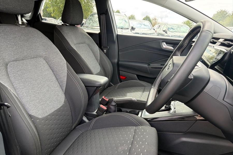 Ford PUMA Photo autoimg-1e50865c8602986d6c66c45ff64025116f1715b2.jpg