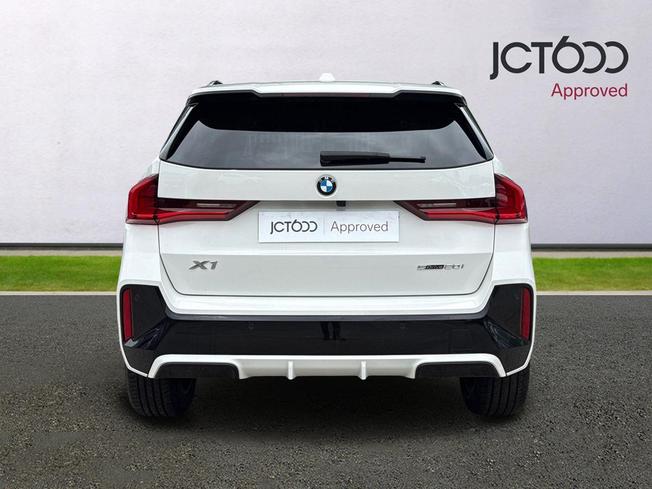 BMW X1 Photo 7