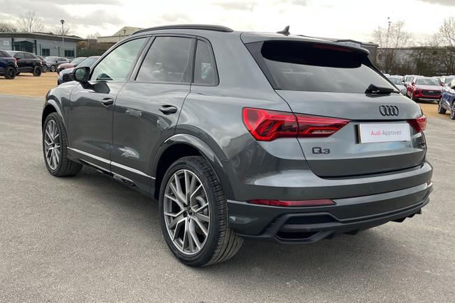 AUDI Q3 Photo 52