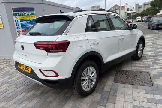 Volkswagen T-roc Photo autoimg-1e6172aee4d8ba5a7eea804096627fcd207d93a3.jpg