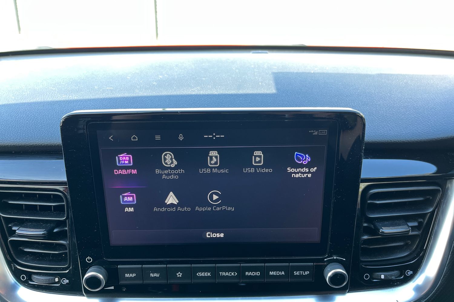 Kia STONIC Photo 29