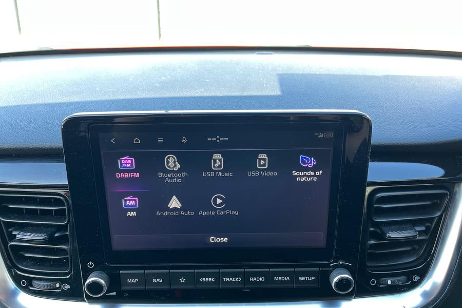 Kia STONIC Photo autoimg-1e635c26733deca43c1e8c828cbb1bf1c844333e.jpg
