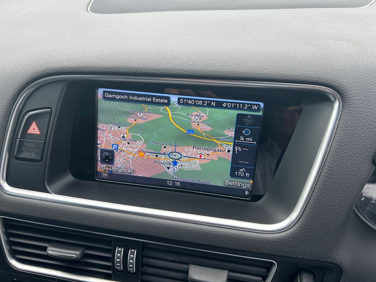 Audi SQ5 Photo 9