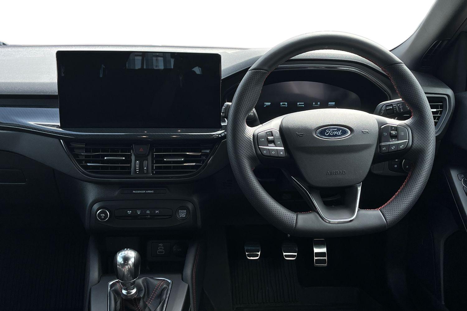 Ford Focus Photo 10