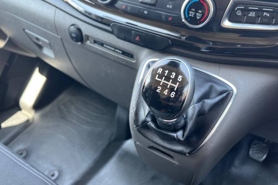 Ford TRANSIT CUSTOM Photo autoimg-1e72864f59b2ea010923aed126abcf6cde380cb6.jpg