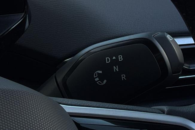 VOLKSWAGEN Id.5 Photo 34