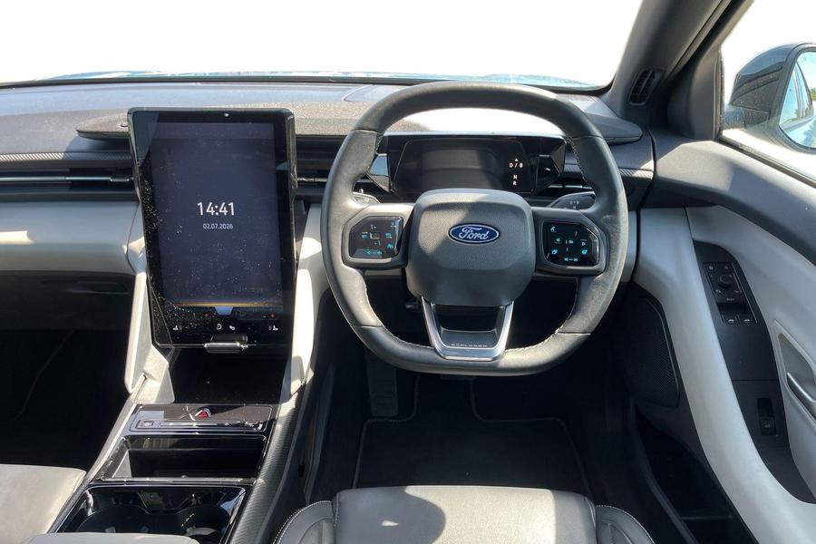 Ford Explorer Photo autoimg-1e78b5bd8cb2e37e8365a9741c702076d4e8e5da.jpg