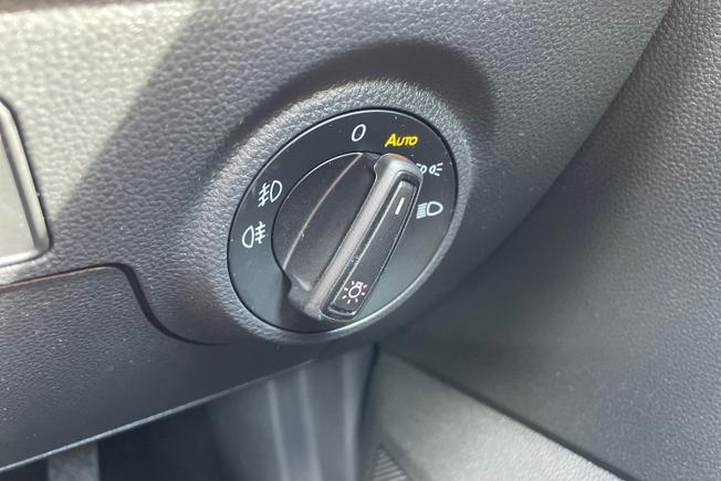 SEAT Ibiza Photo 23
