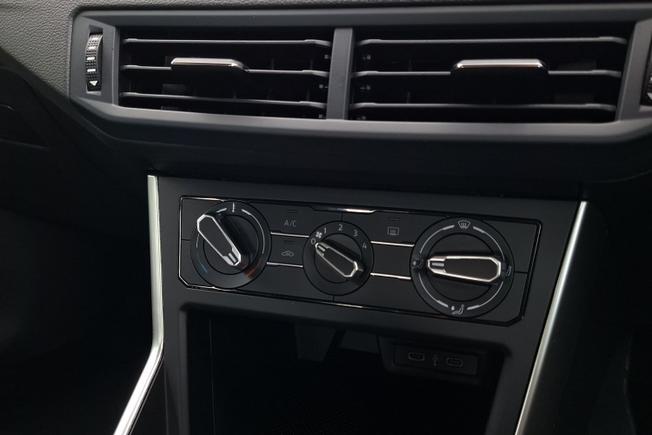 Volkswagen Polo Photo 25