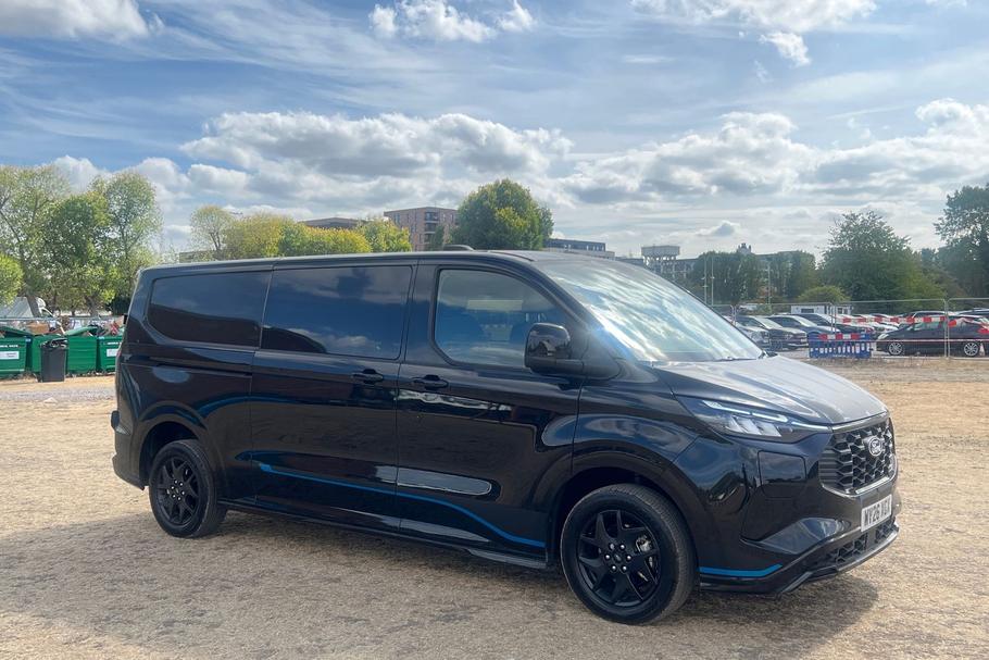 Used Ford TRANSIT CUSTOM WV26XGX 40
