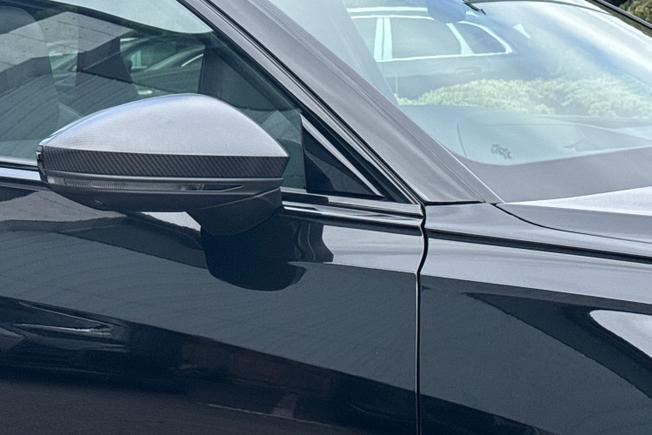 AUDI RS6 Avant Photo 20