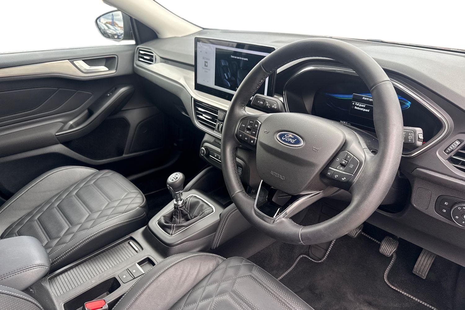 Ford FOCUS Photo 8