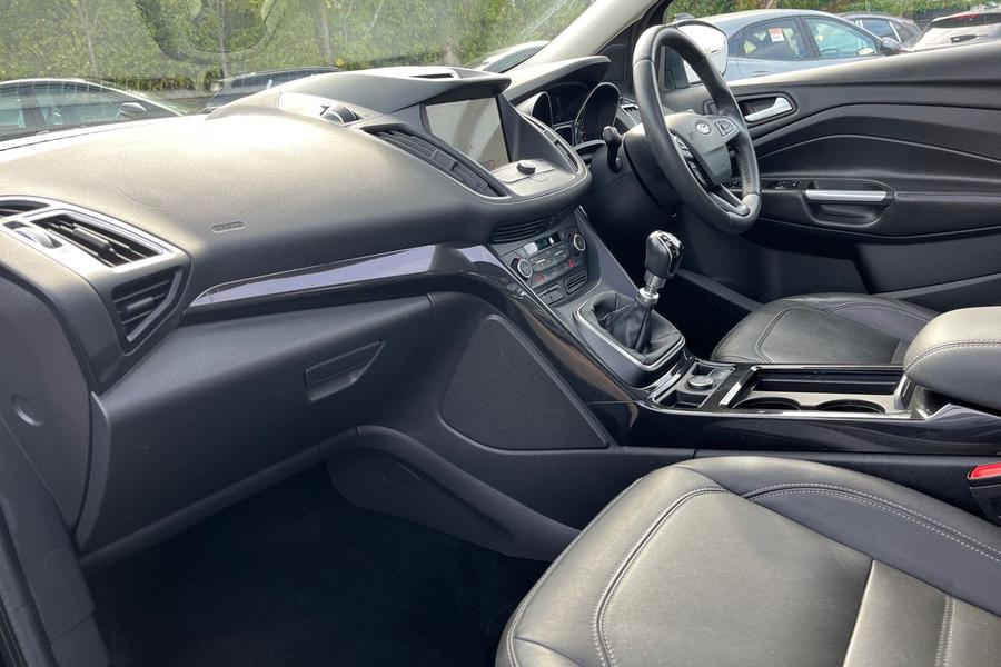 Ford KUGA Photo autoimg-1e8a69dc6d4607f7f00f3fc7d7551e0e05e7f457.jpg