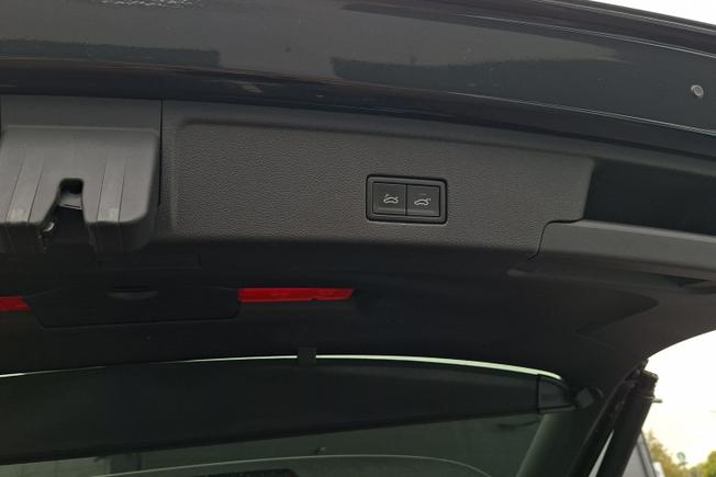 Volkswagen Touareg Photo 31
