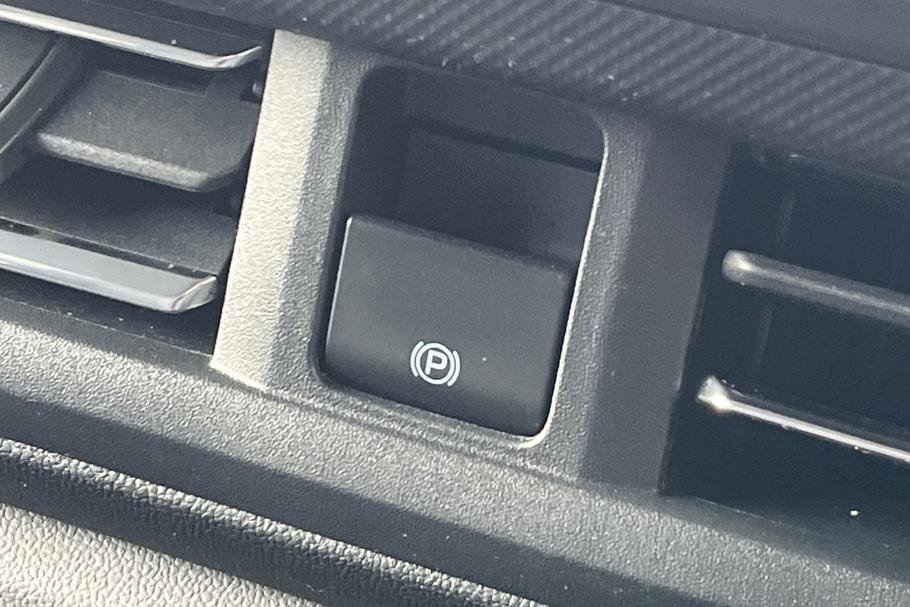 Used FORD E-TRANSIT CUSTOM WR75JBU 17