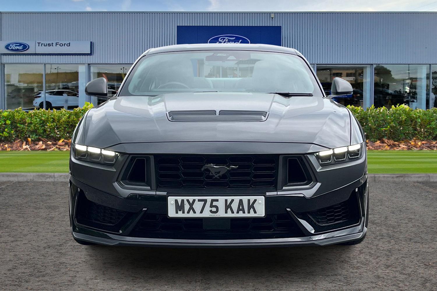 Ford Mustang Photo 5