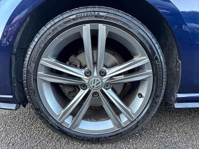 VOLKSWAGEN Golf Photo 35