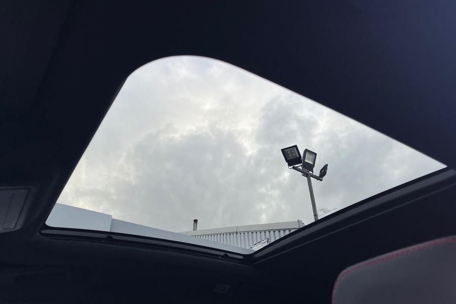 Ford KUGA Photo autoimg-1e9794121eb18b49c441273ce30411703e2b1bea.jpg