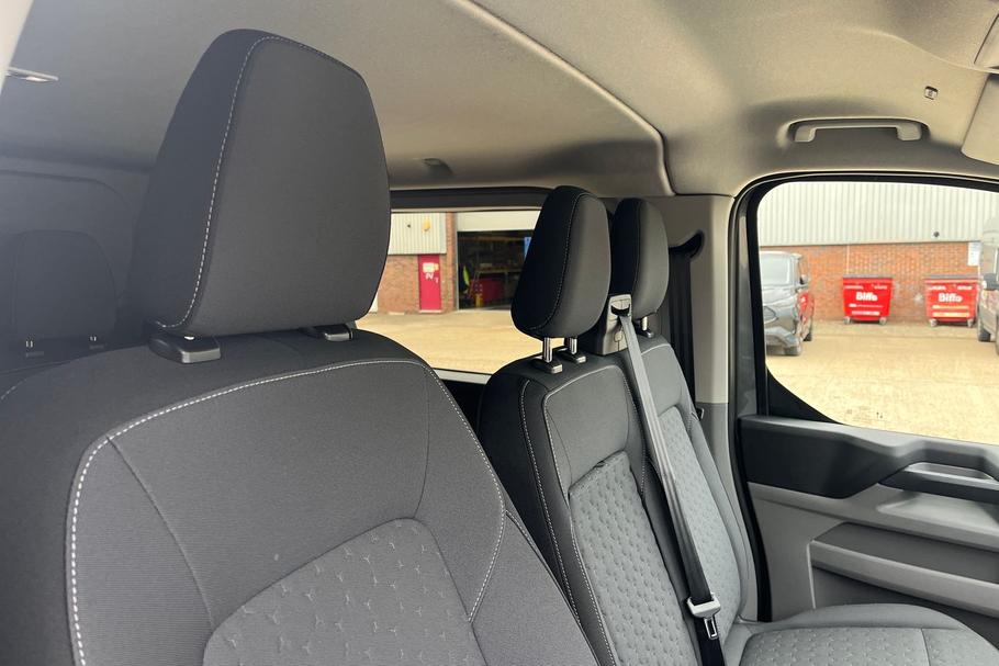 Used Ford TRANSIT CUSTOM WO25URB 21