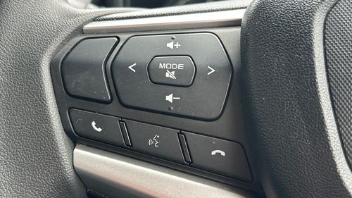 Isuzu D-MAX Photo autoimg-1e9abf693458d9f5afc92c118764d6d80a420117.jpg