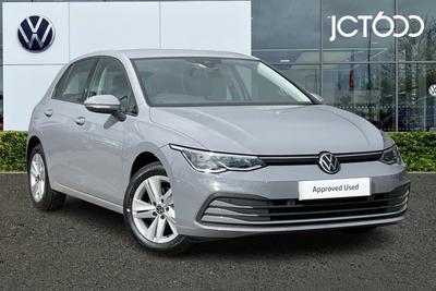 2022 VOLKSWAGEN Golf 1.5 TSI Life Hatchback 5dr Petrol Manual Euro 6 (s/s) (130 ps) at JCT600