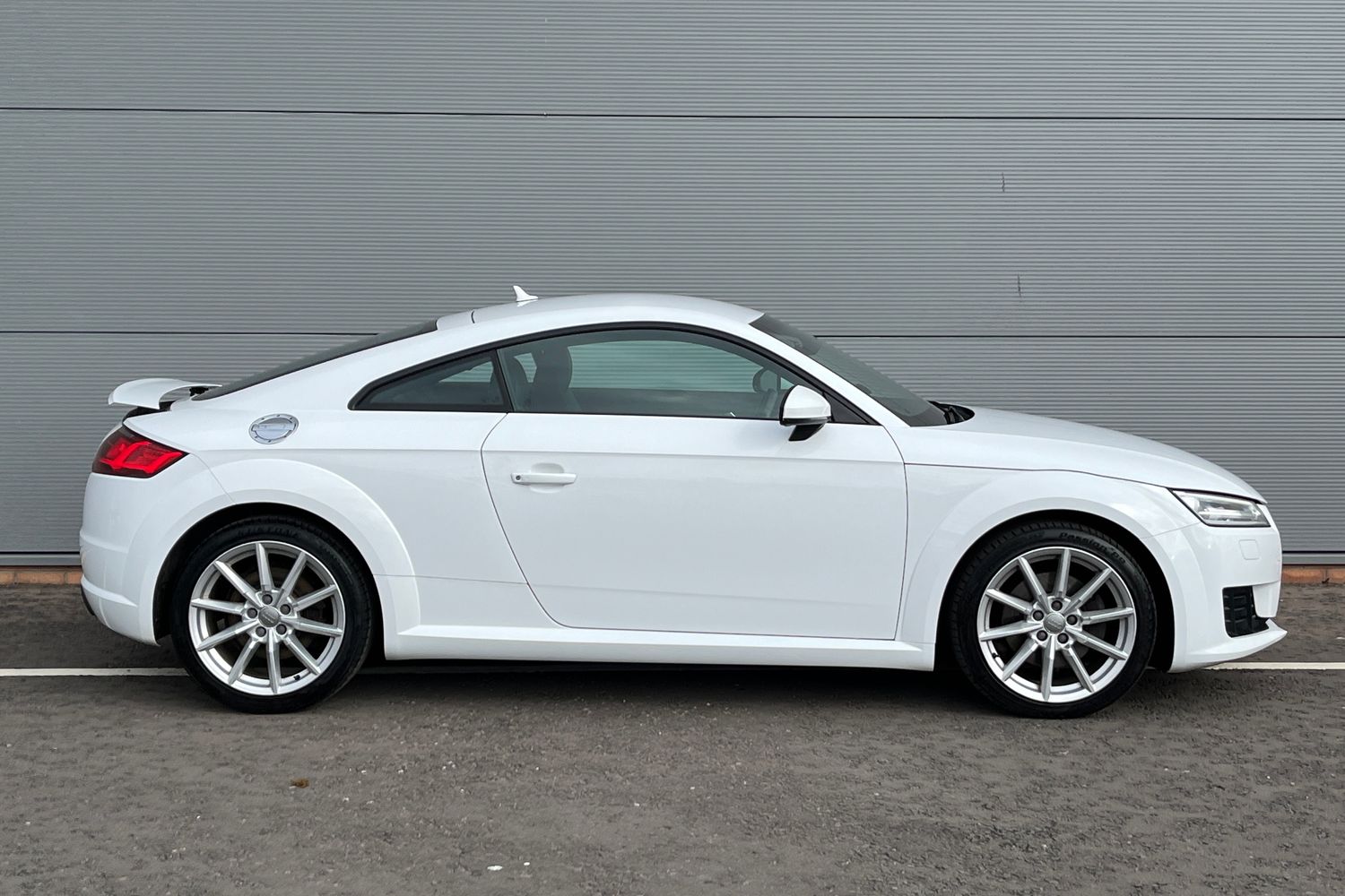 Audi TT Photo 22