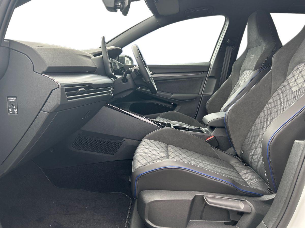 Volkswagen Golf Photo autoimg-1ea716d9c66d8c851cb8fe349fd0ffbb17dc80a9.jpg