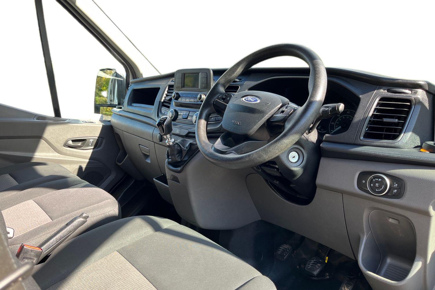 Ford TRANSIT Photo 13