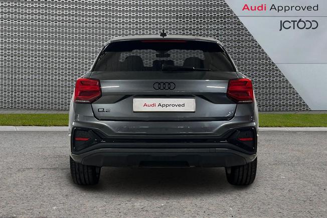 AUDI Q2 Photo 7