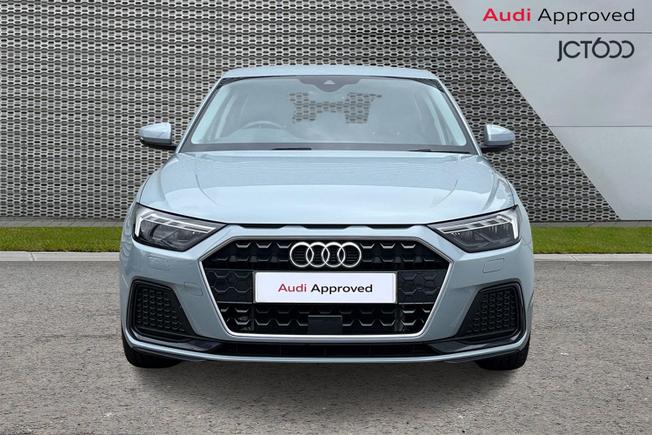 AUDI A1 Photo 8
