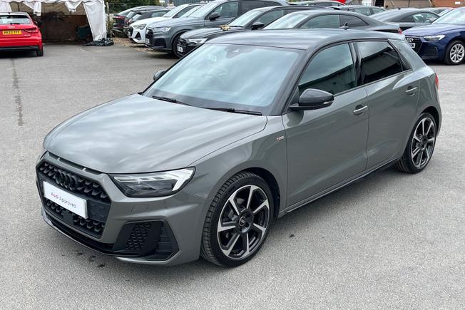 AUDI A1 Photo 31