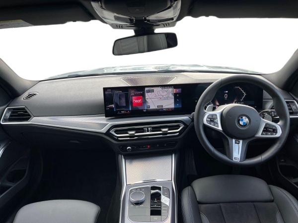 BMW 3 Series Photo autoimg-1eb87fb523e76c8098c644ca1d0353a25bacfd64.jpg