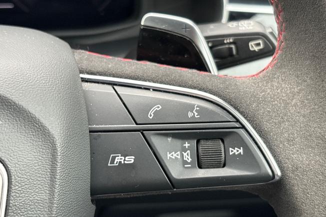 Audi Rsq8 Photo 17