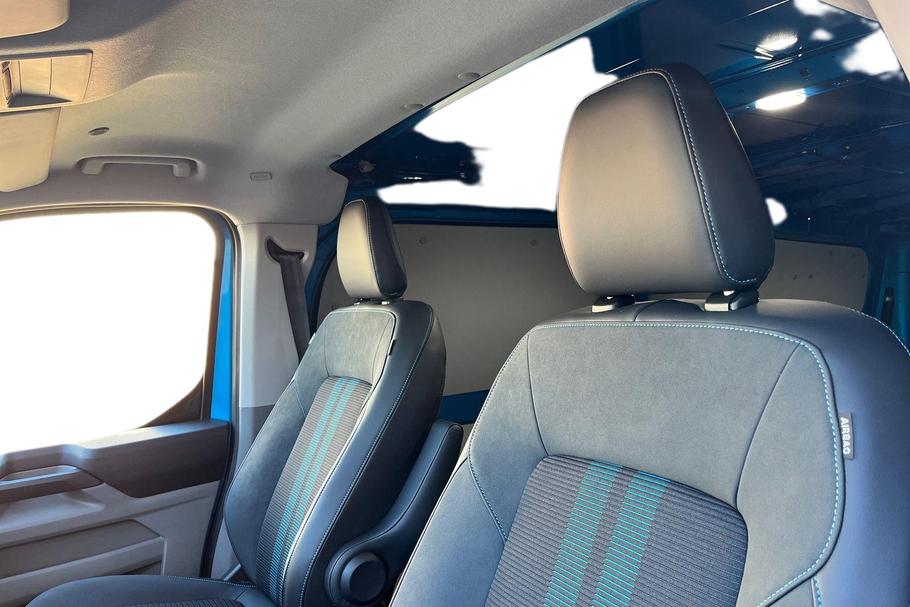 Used Ford TRANSIT CUSTOM LA75RFN 11