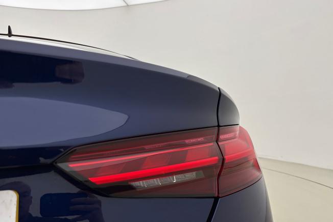 AUDI A5 Photo 18