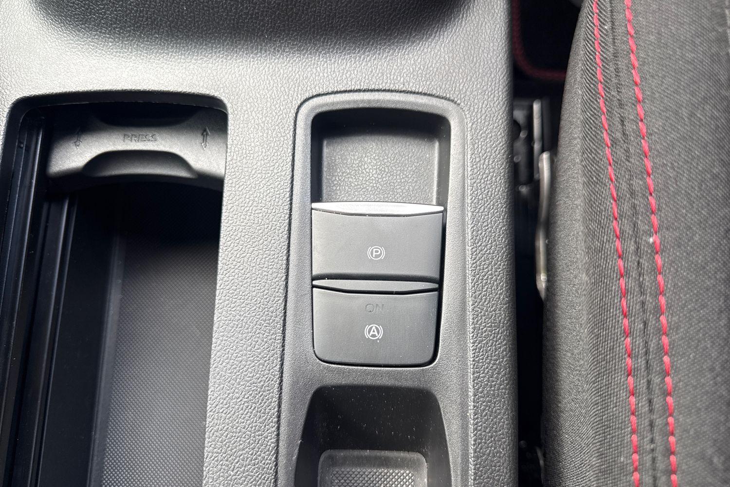 Ford FOCUS Photo 37
