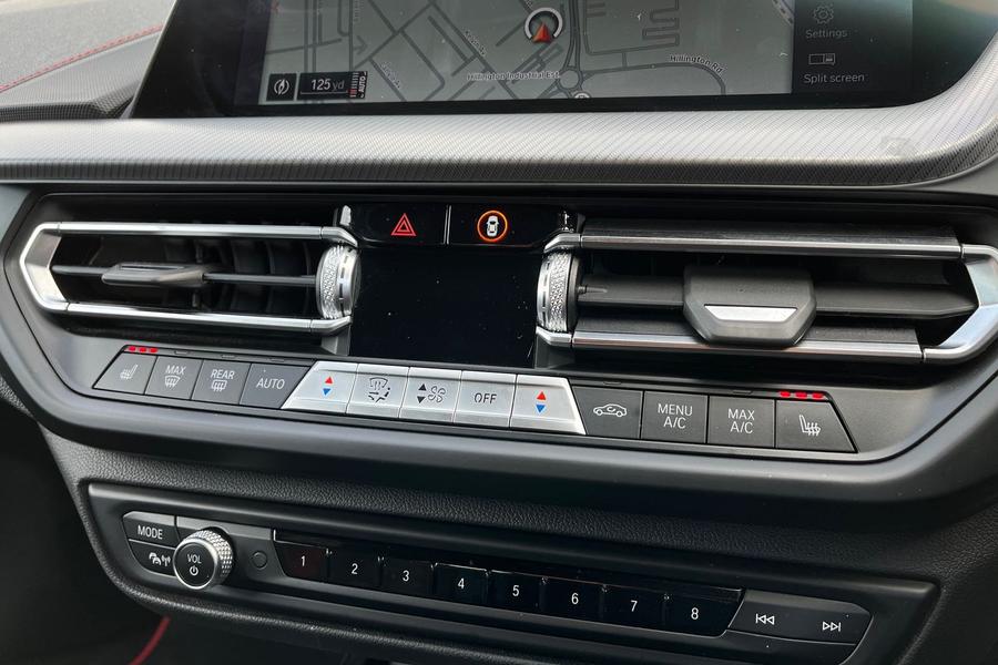 BMW 1 Series Photo autoimg-1ed947bebbb1141e648bede94c5065c9462bbc1c.jpg