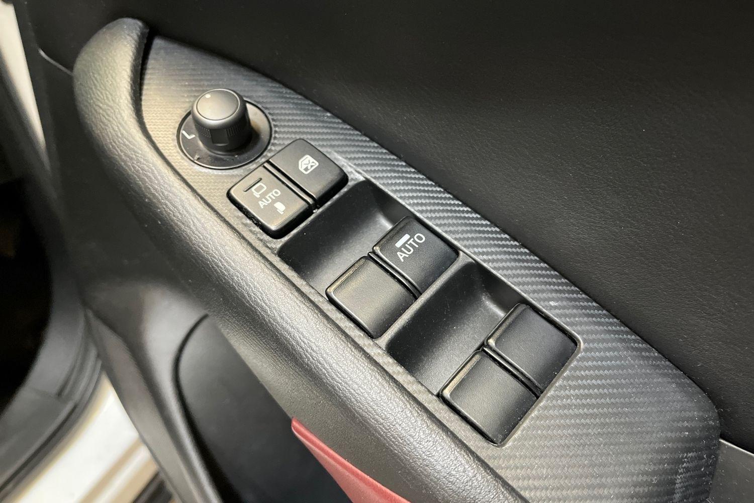 Mazda CX-3 Photo 15