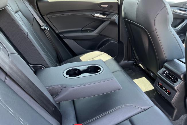 AUDI Q6 E-Tron Photo 46