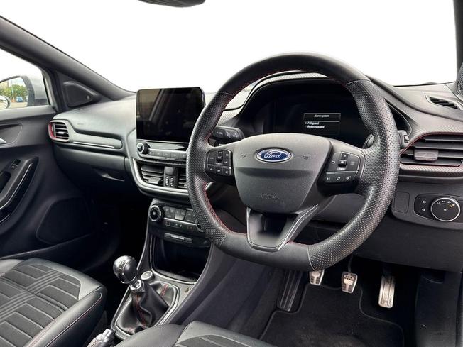 FORD Puma Photo 6
