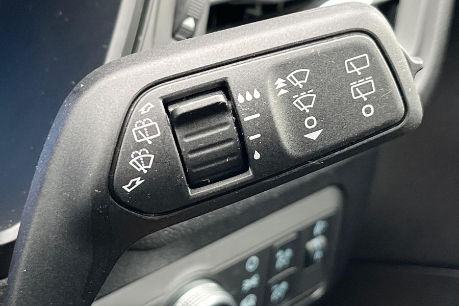 Ford Kuga Photo autoimg-1ee1f443215465866352e77c36952a65ae27a633.jpg