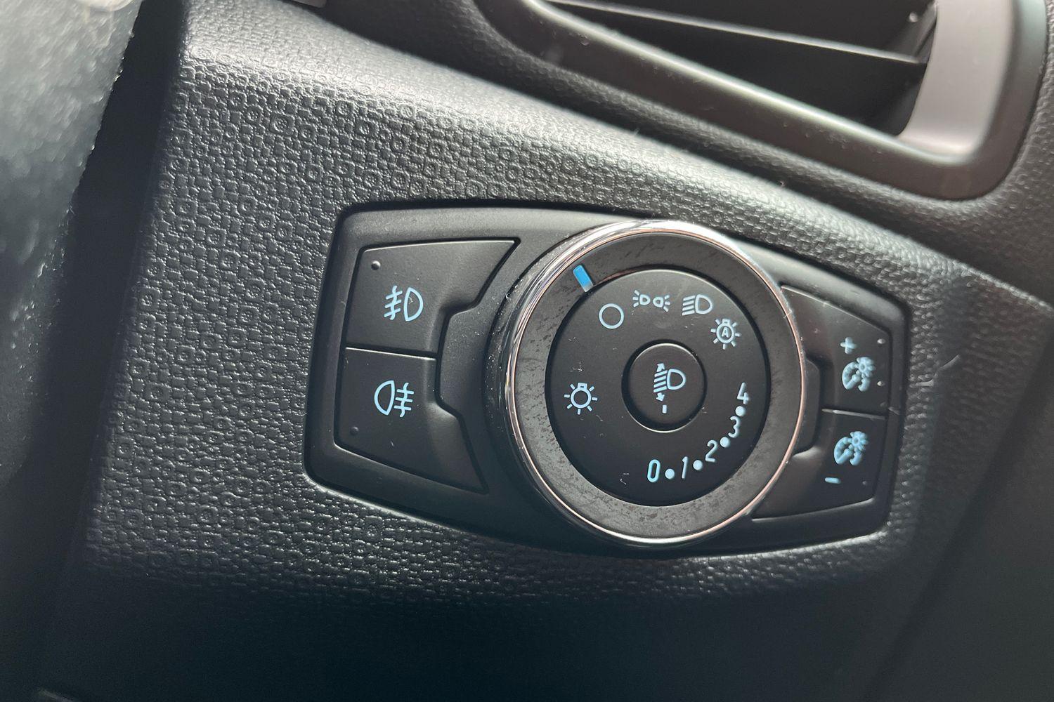 Ford ECOSPORT Photo 27