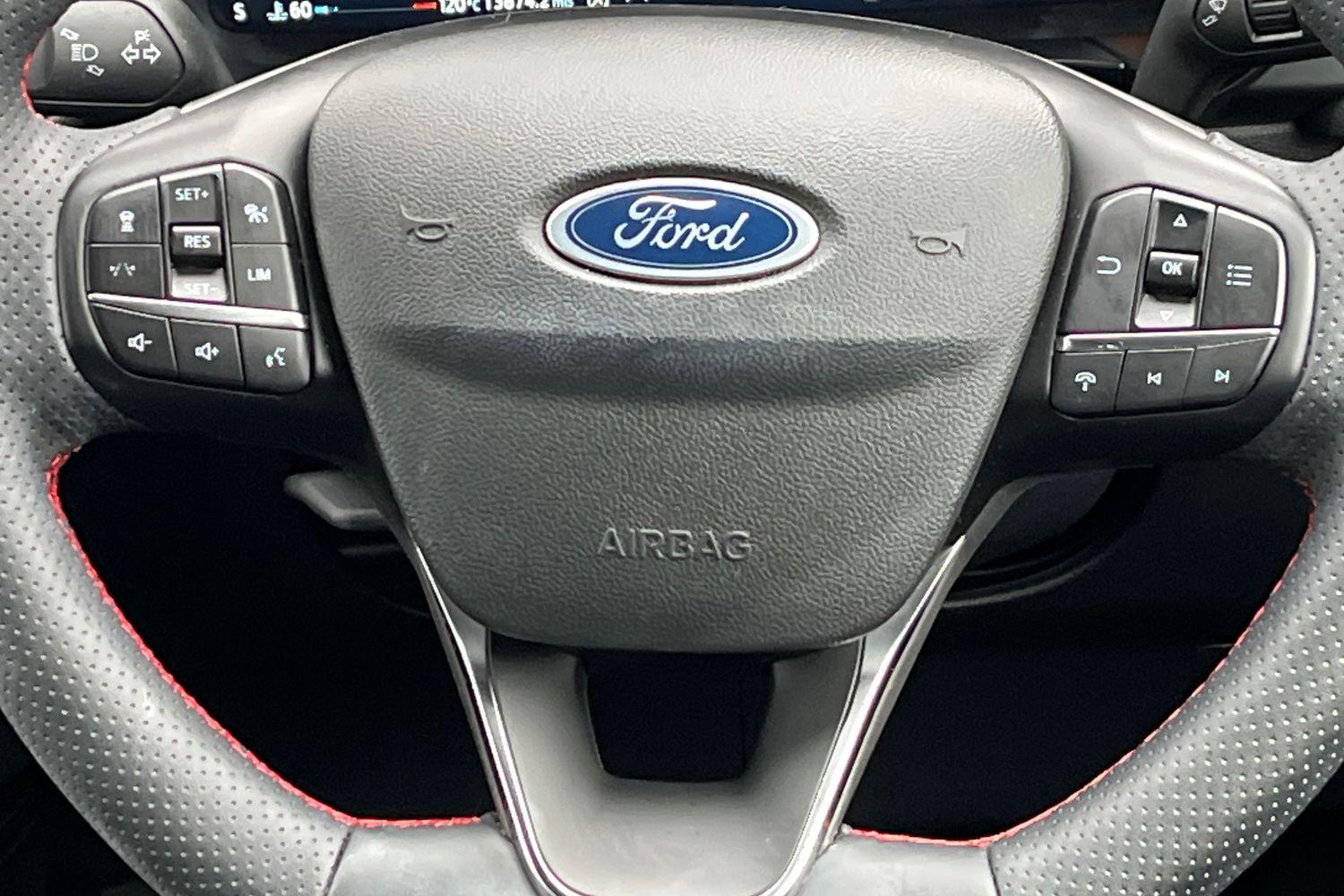 Ford KUGA Photo 11