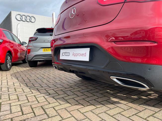 MERCEDES-BENZ Glc Photo 22