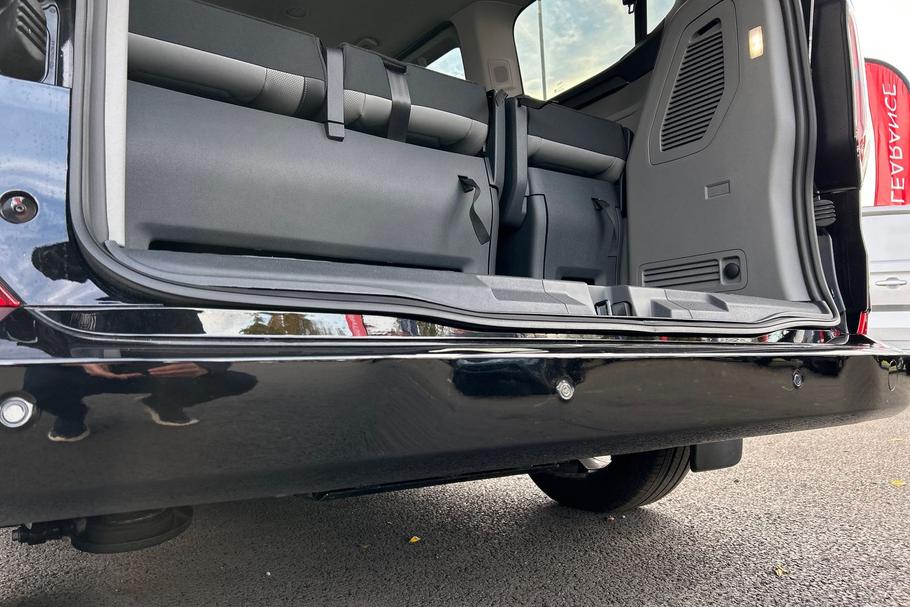 Used Ford E-TOURNEO CUSTOM 29